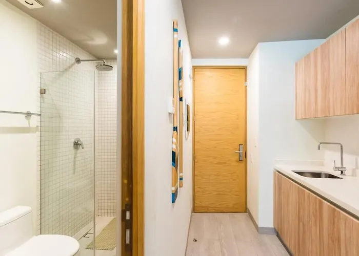 Holiday home Beautiful With Kitchen Ac Gym Pool Ocean View From The Rooftop *
